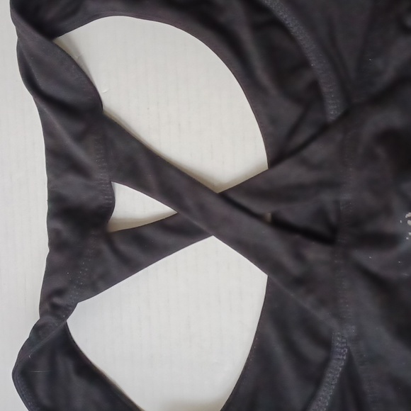 $4 Add-on Black Sports Bra - Size XL - Picture 9 of 9